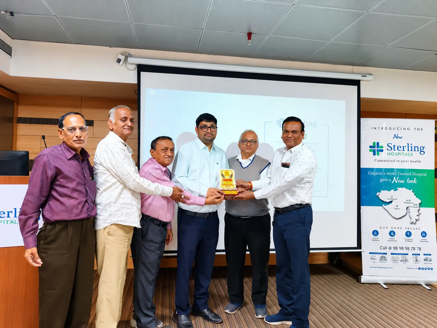Certificate of recognition, Dr. Nitin Singhal, surgical oncology